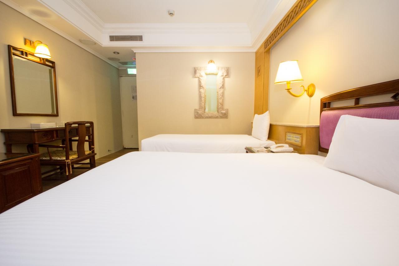 Sl Motel Zhonghe  Luaran gambar
